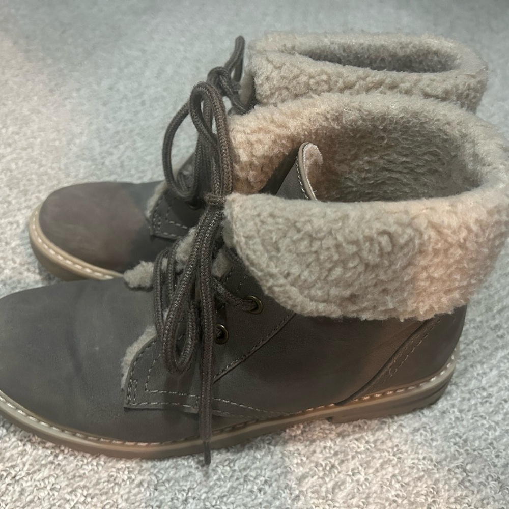 Fleeced Lined booties. Lace up booties worn a few times. - Picture 2 of 7